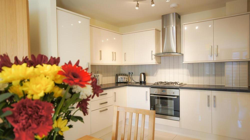 Crompton Court Apartments London Exterior photo